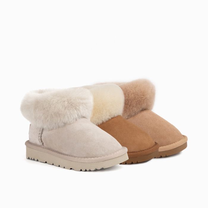 UGG OZWEAR Kids Classic Fluff Mini Boots Water Resistant
