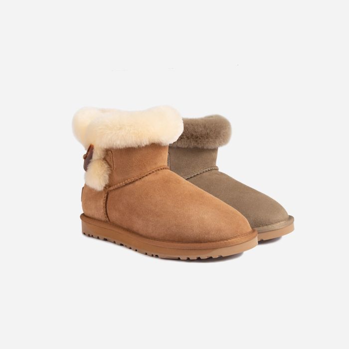 UGG OZWEAR Horns Button Mini Boots